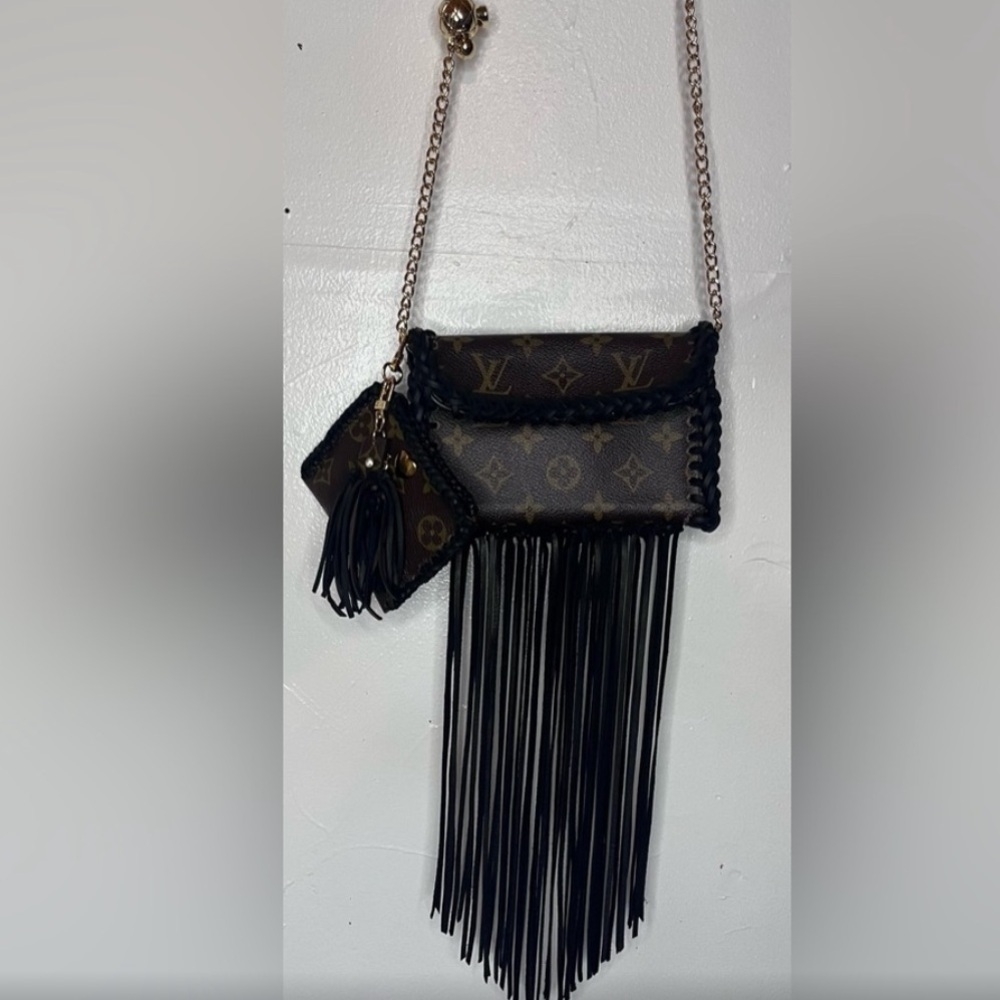 Louis Vuitton Brown and Black Fringe Bag - Picture 12 of 13